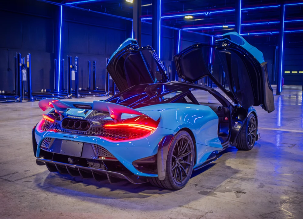 2021 McLaren 765LT - Image 24 of 31