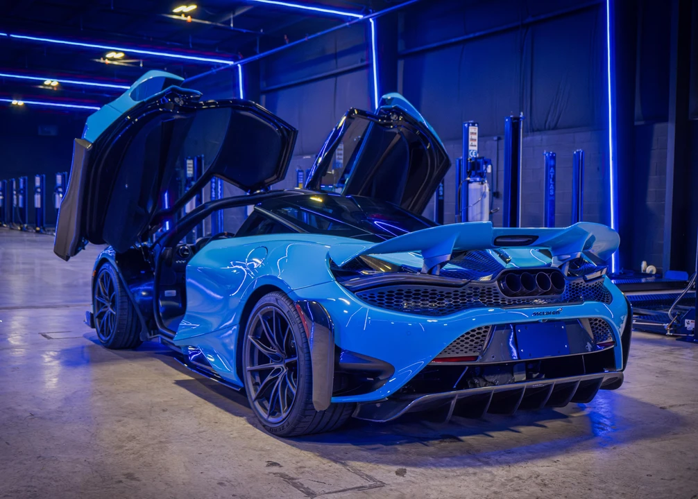 2021 McLaren 765LT - Image 22 of 31