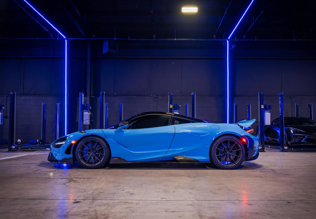 2021 McLaren 765LT - Image 9 of 31
