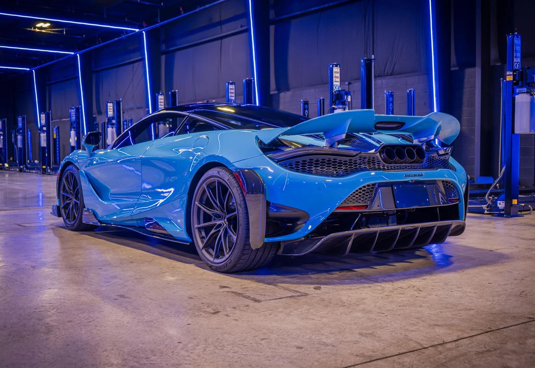 2021 McLaren 765LT - Image 12 of 31