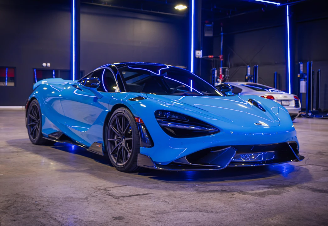 2021 McLaren 765LT - Image 17 of 31