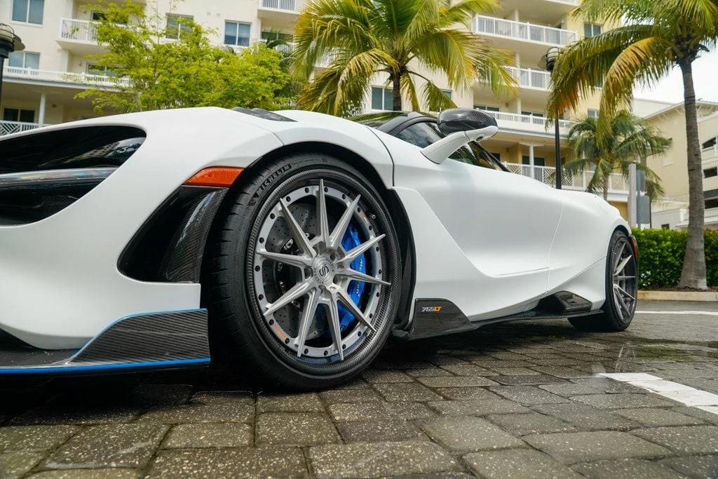 2021 McLaren 765LT - Image 13 of 21