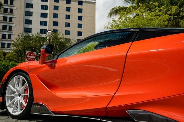 2021 McLaren 765LT - Image 19 of 21