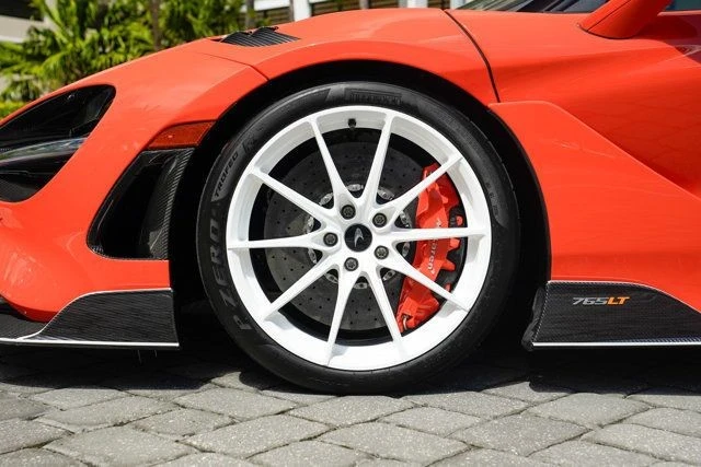 2021 McLaren 765LT - Image 14 of 21