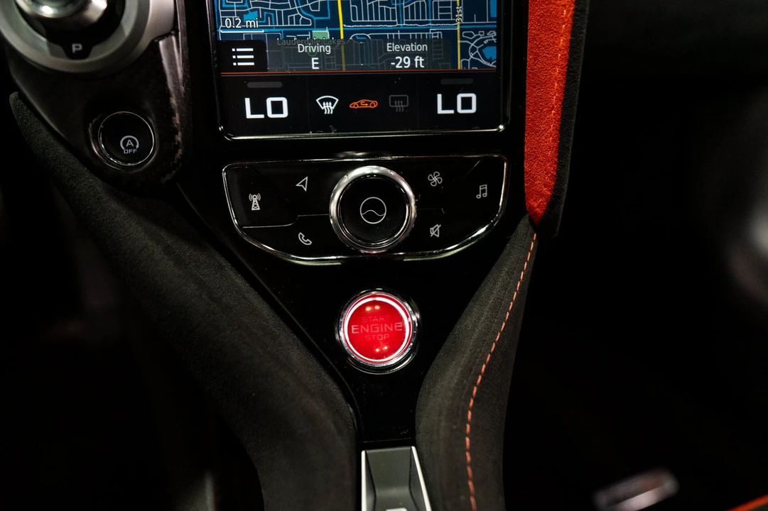 2021 McLaren 765LT - Image 25 of 31