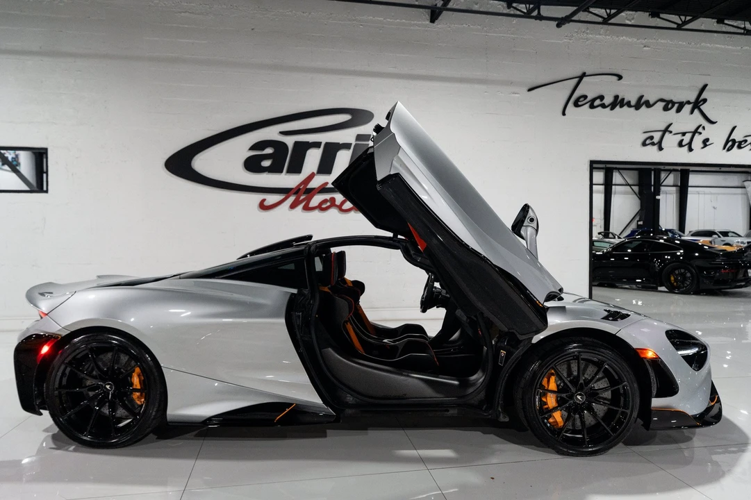 2021 McLaren 765LT - Image 8 of 31