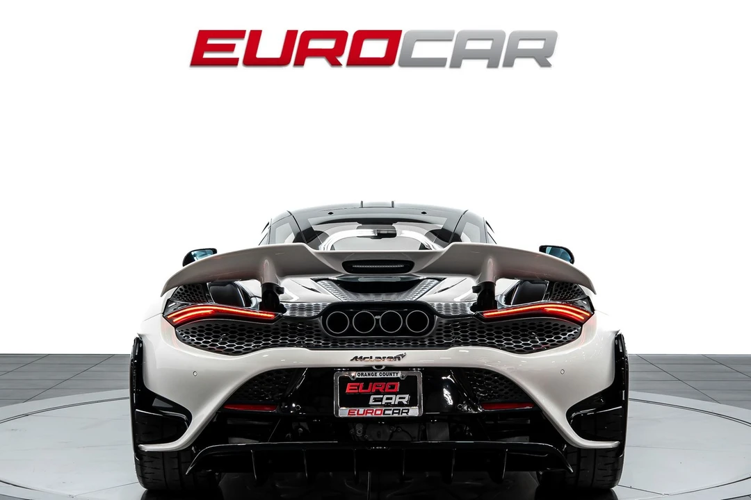 2021 McLaren 765LT - Image 4 of 31