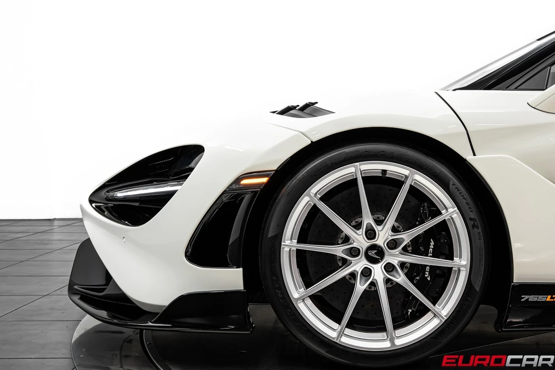 2021 McLaren 765LT - Image 15 of 31