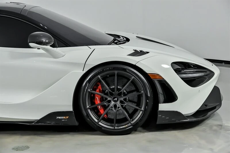 2021 McLaren 765LT - Image 19 of 21