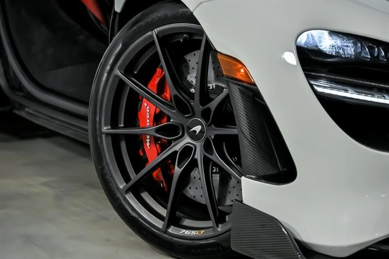 2021 McLaren 765LT - Image 4 of 21