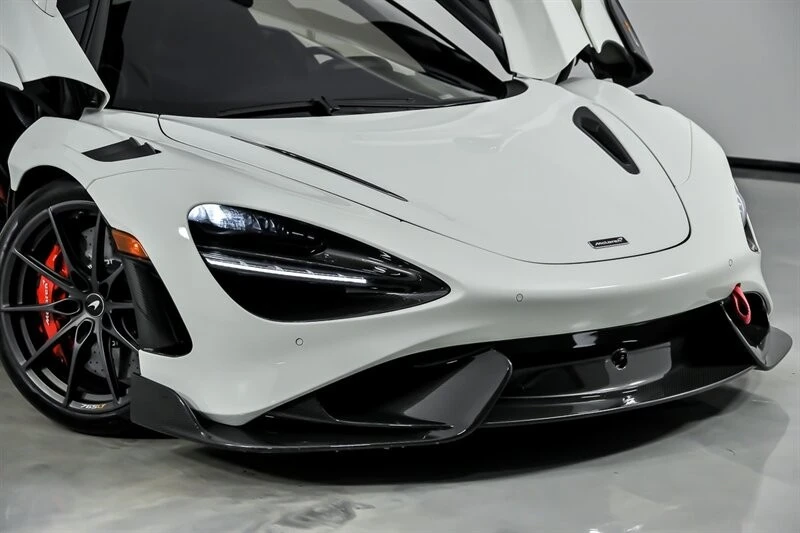 2021 McLaren 765LT - Image 3 of 21