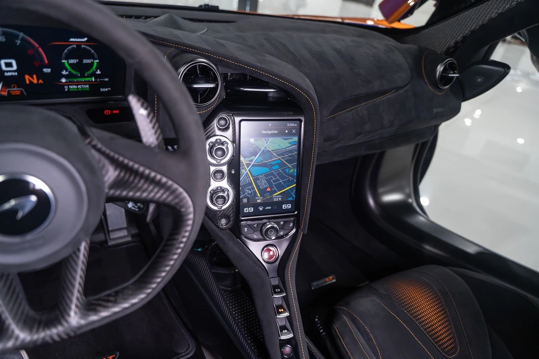 2021 McLaren 765LT - Image 31 of 31