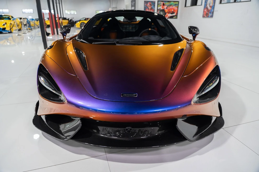 2021 McLaren 765LT - Image 2 of 31
