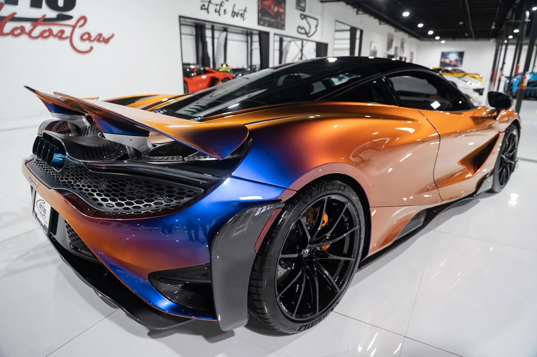 2021 McLaren 765LT - Image 7 of 12