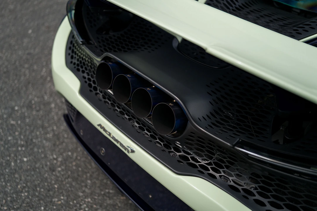 2021 McLaren 765LT - Image 24 of 31