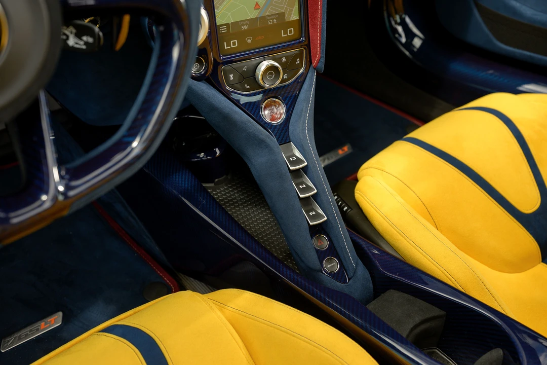 2021 McLaren 765LT - Image 27 of 31