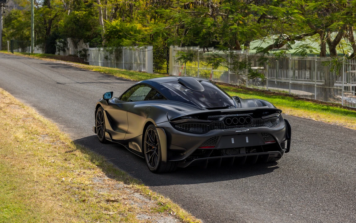 2021 McLaren 765LT - Image 17 of 31