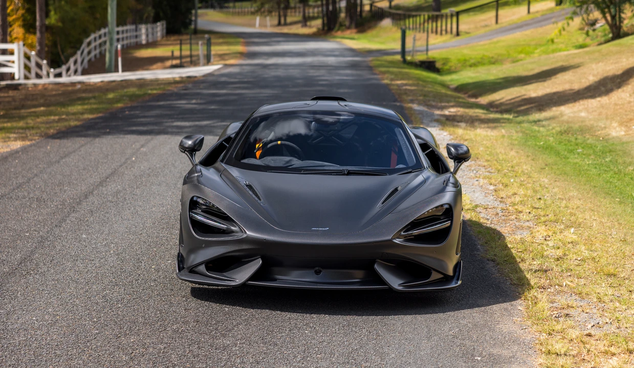 2021 McLaren 765LT - Image 10 of 31