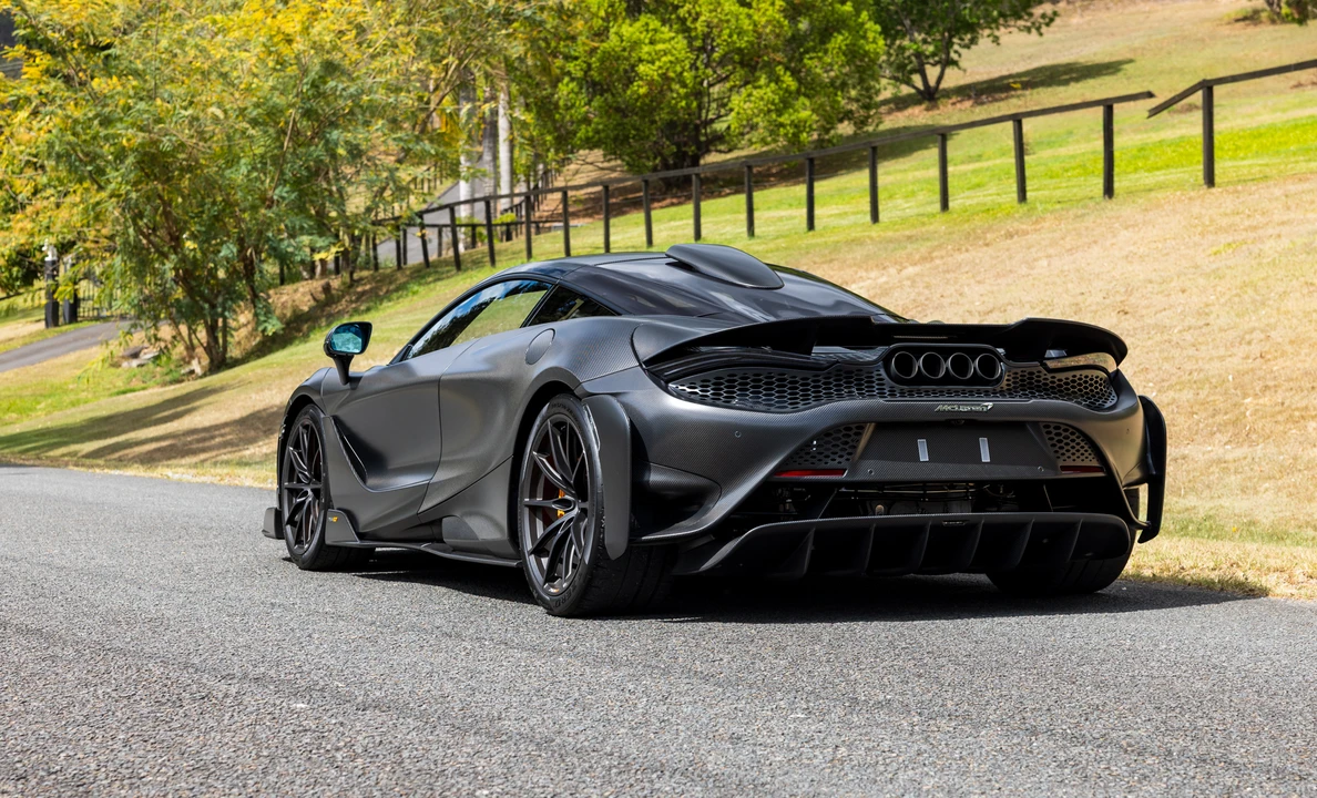 2021 McLaren 765LT - Image 7 of 31
