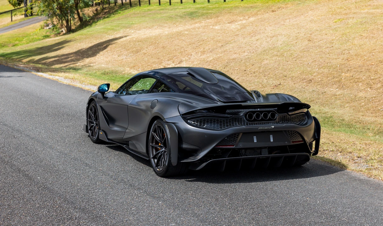 2021 McLaren 765LT - Image 21 of 31