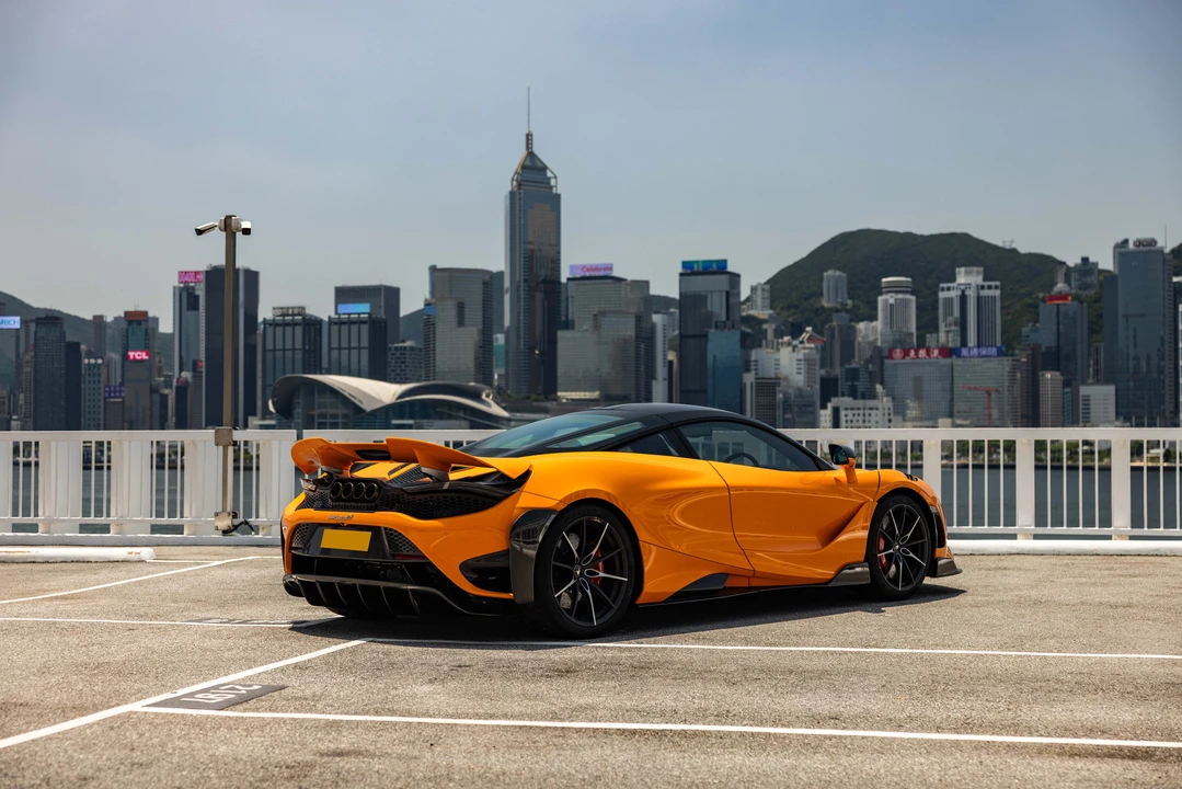 2021 McLaren 765LT - Image 5 of 31