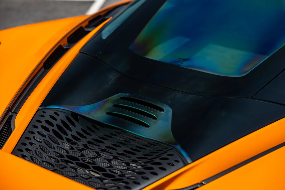 2021 McLaren 765LT - Image 12 of 31