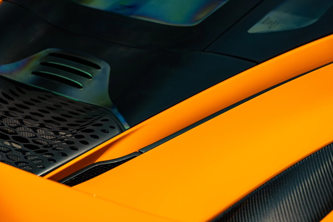 2021 McLaren 765LT - Image 16 of 31