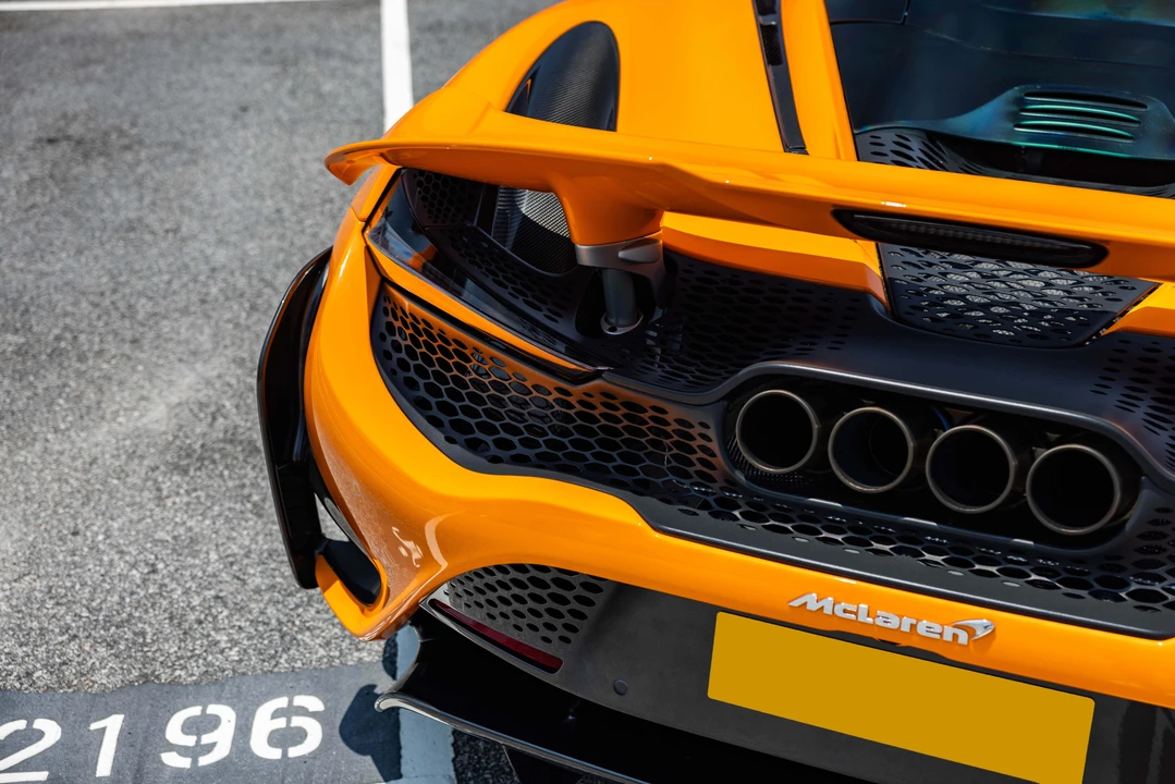2021 McLaren 765LT - Image 22 of 31