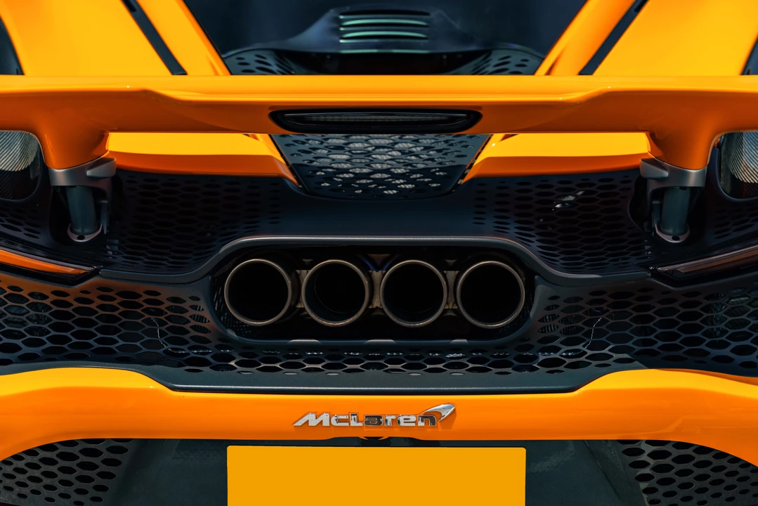 2021 McLaren 765LT - Image 23 of 31