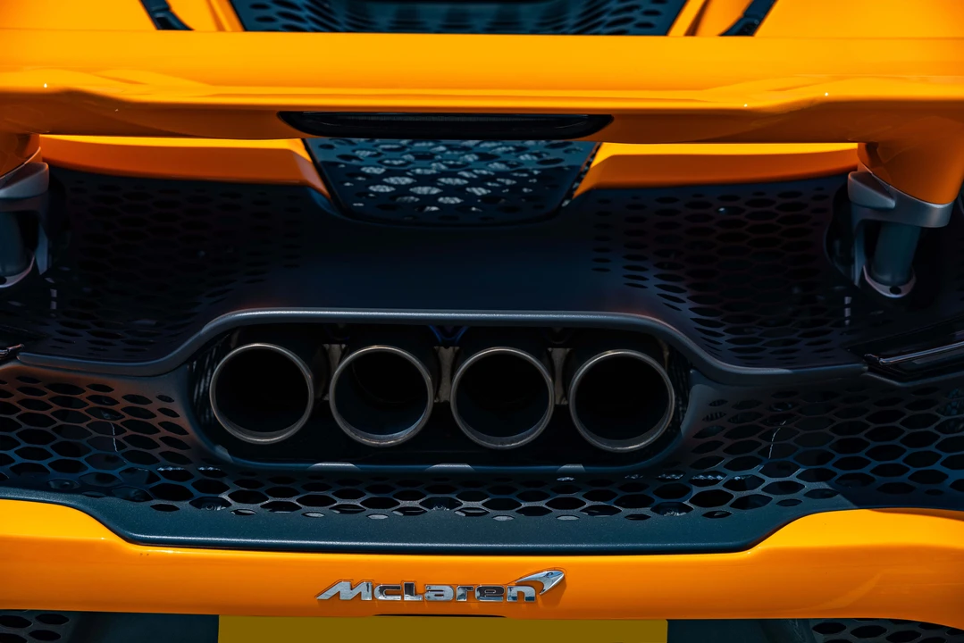 2021 McLaren 765LT - Image 25 of 31