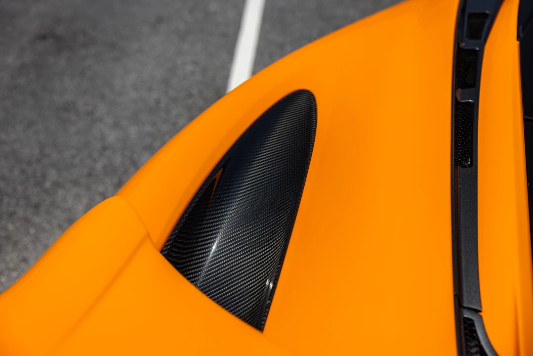 2021 McLaren 765LT - Image 30 of 31