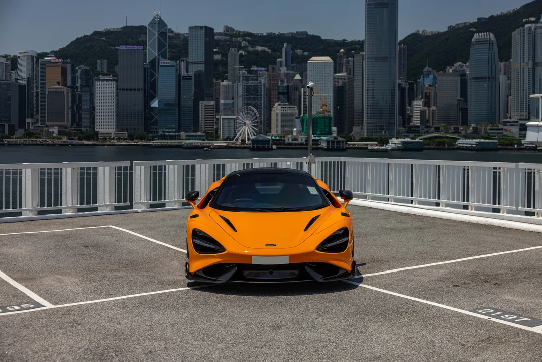 2021 McLaren 765LT - Image 10 of 31