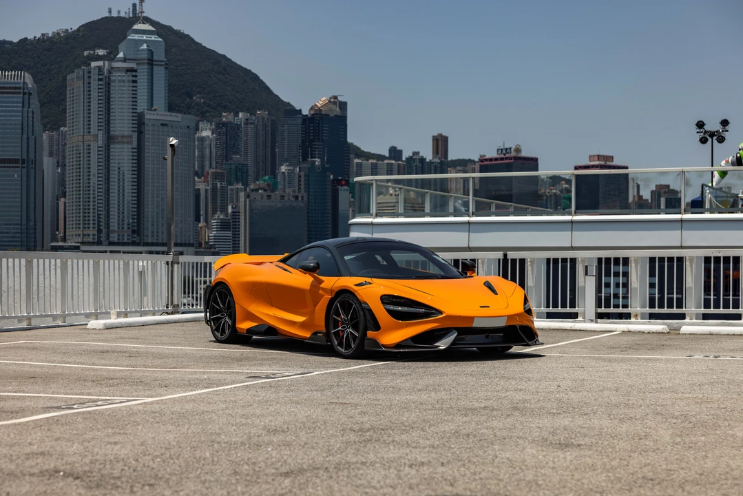 2021 McLaren 765LT - Image 3 of 31