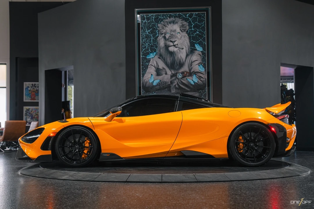 2021 McLaren 765LT - Image 9 of 21