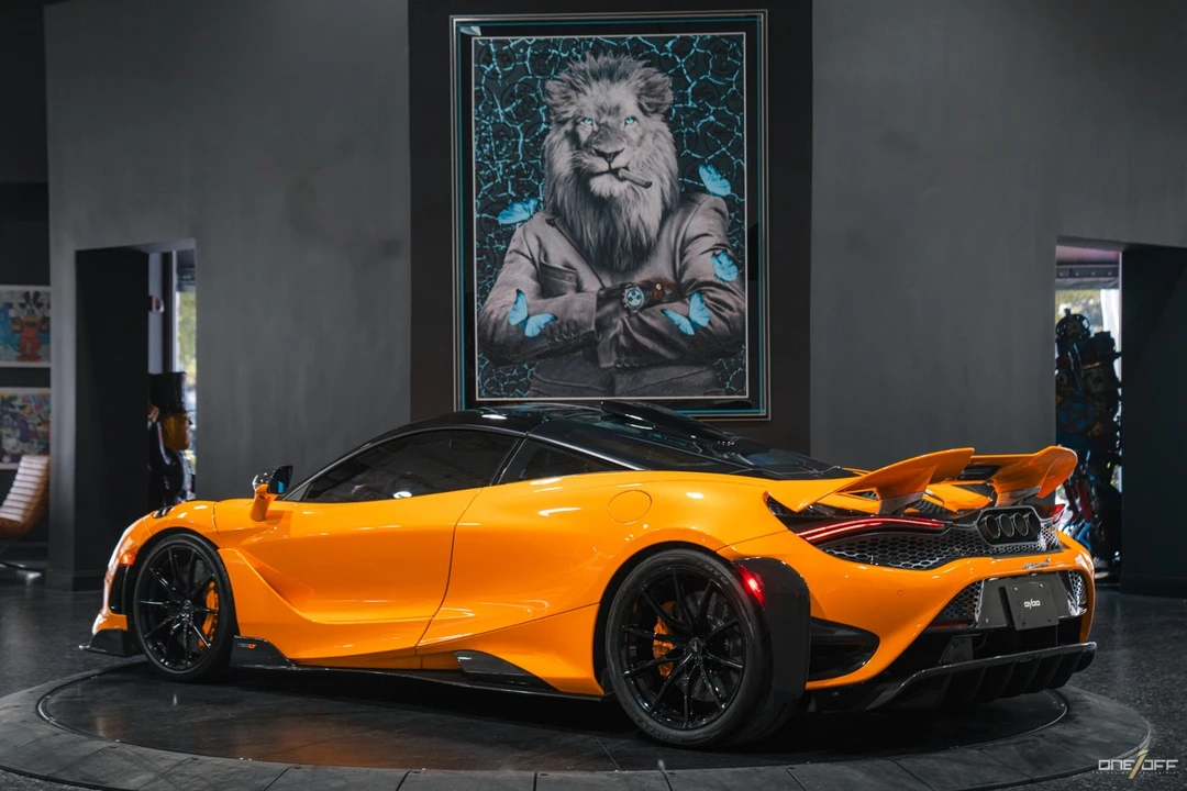 2021 McLaren 765LT - Image 10 of 21