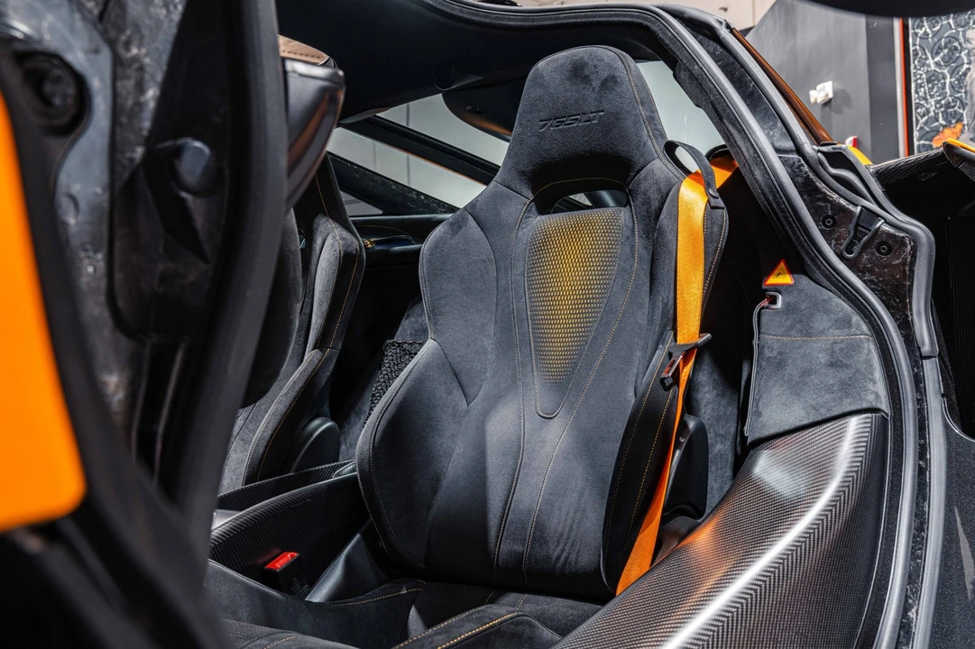 2021 McLaren 765LT - Image 2 of 21