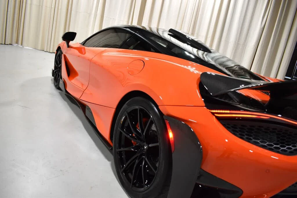 2021 McLaren 765LT - Image 10 of 31