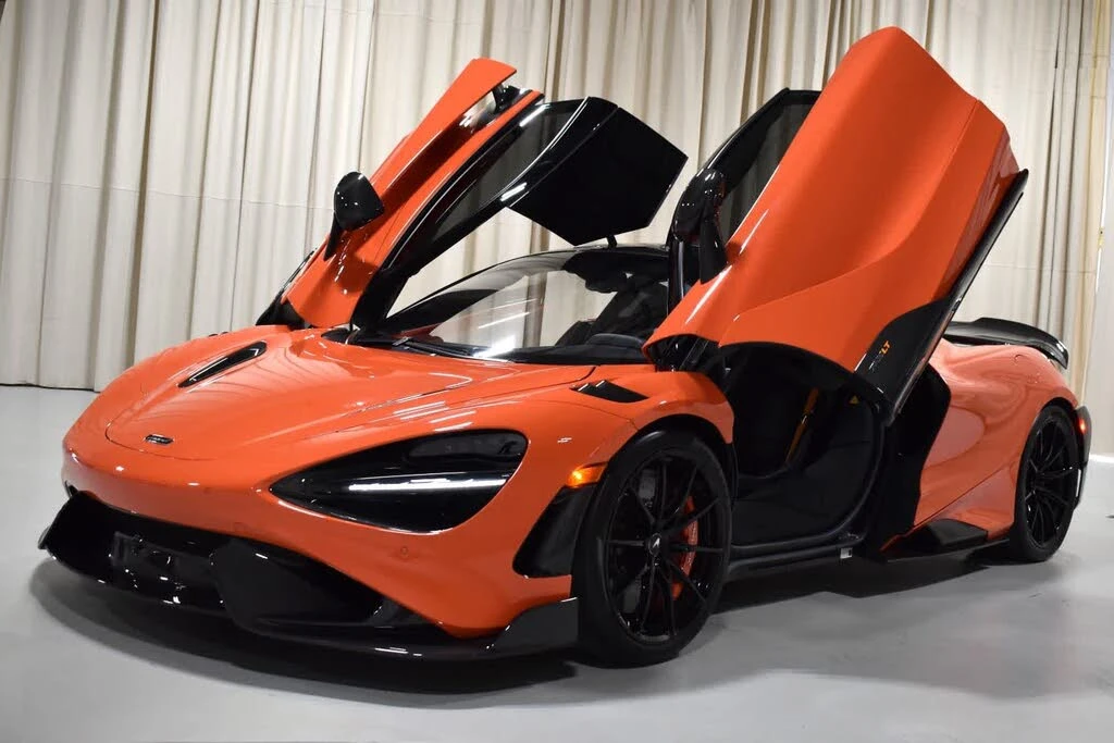 2021 McLaren 765LT - Image 2 of 31