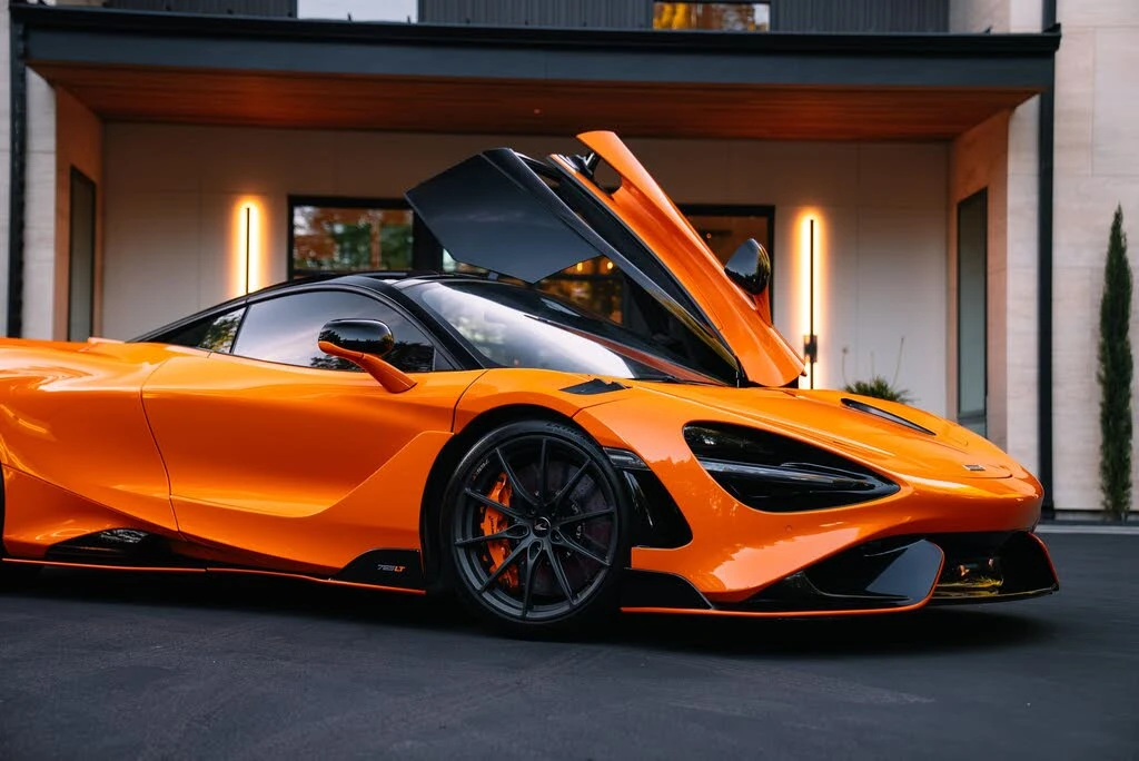 2021 McLaren 765LT - Image 3 of 31