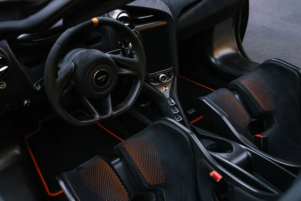 2021 McLaren 765LT - Image 18 of 31