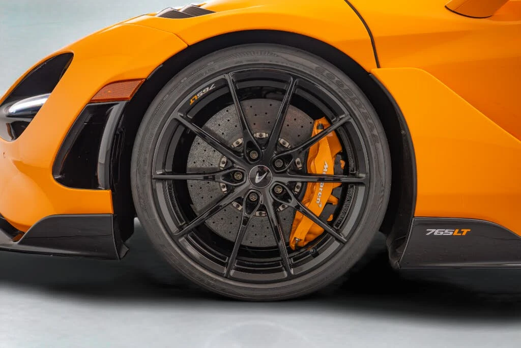 2021 McLaren 765LT - Image 20 of 21