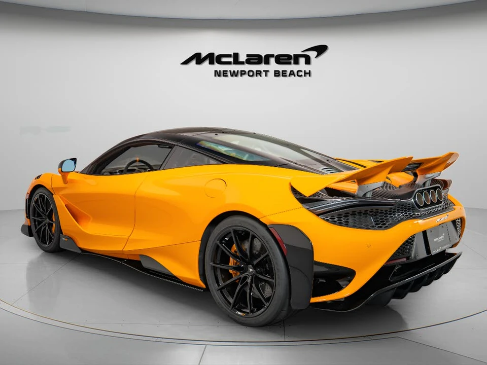 2021 McLaren 765LT - Image 4 of 21