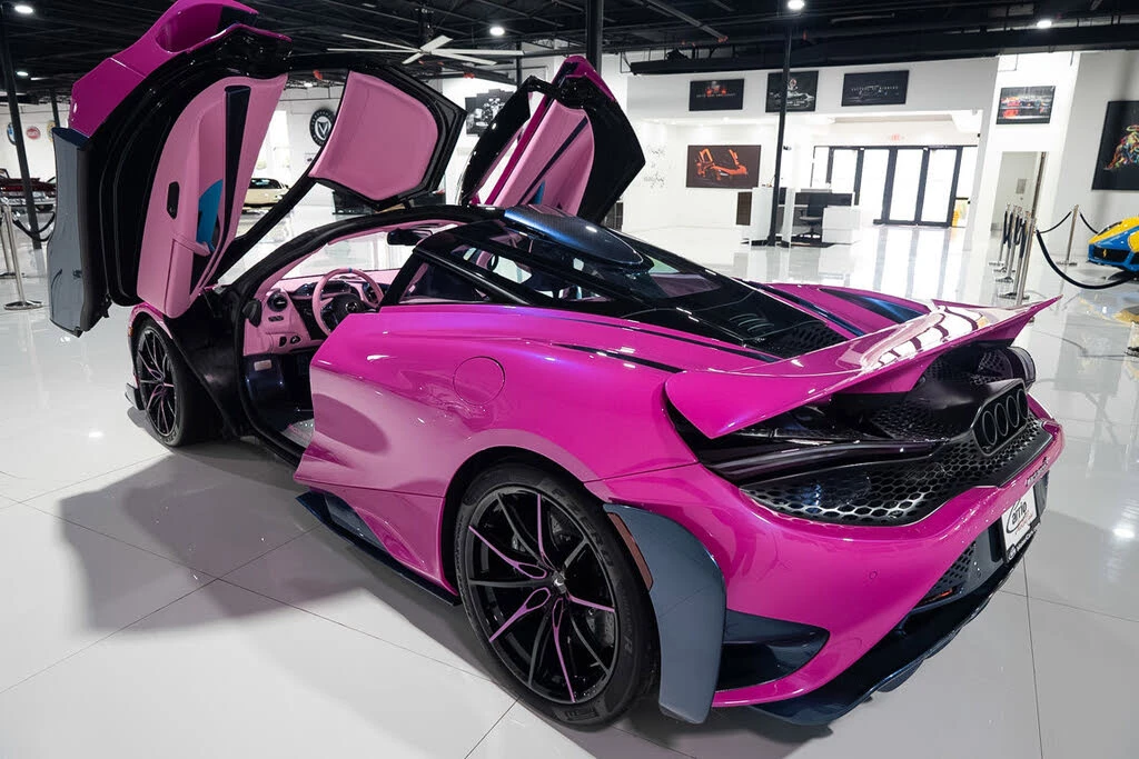 2021 McLaren 765LT - Image 13 of 31
