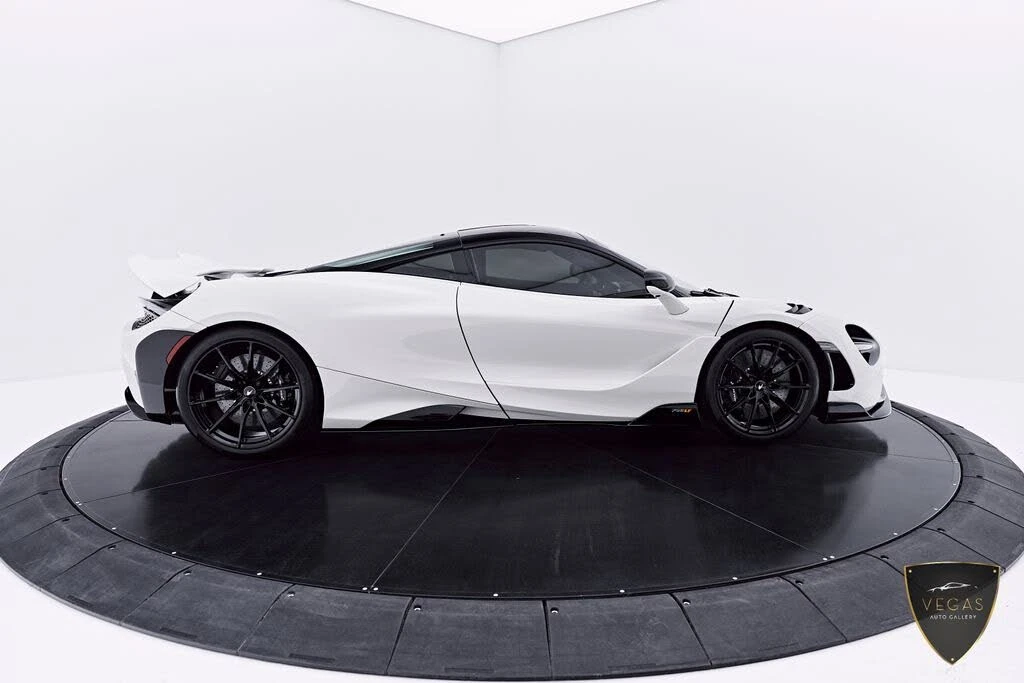 2021 McLaren 765LT - Image 24 of 31