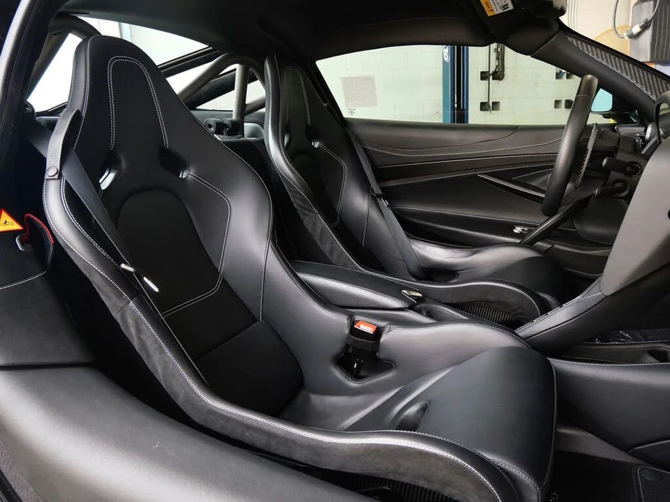 2021 McLaren 765LT - Image 11 of 31