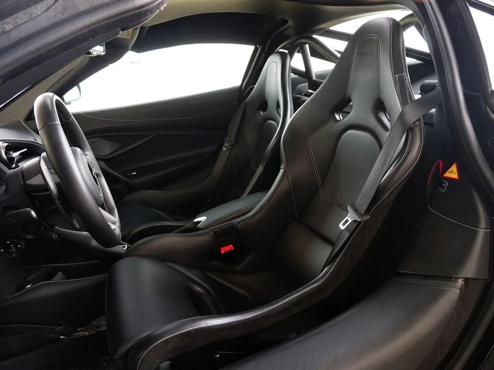 2021 McLaren 765LT - Image 30 of 31
