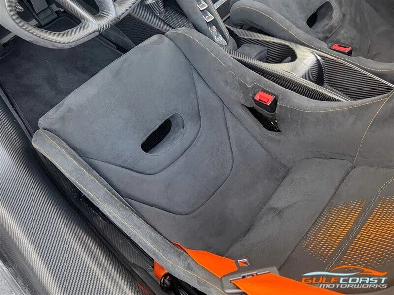2021 McLaren 765LT - Image 26 of 31