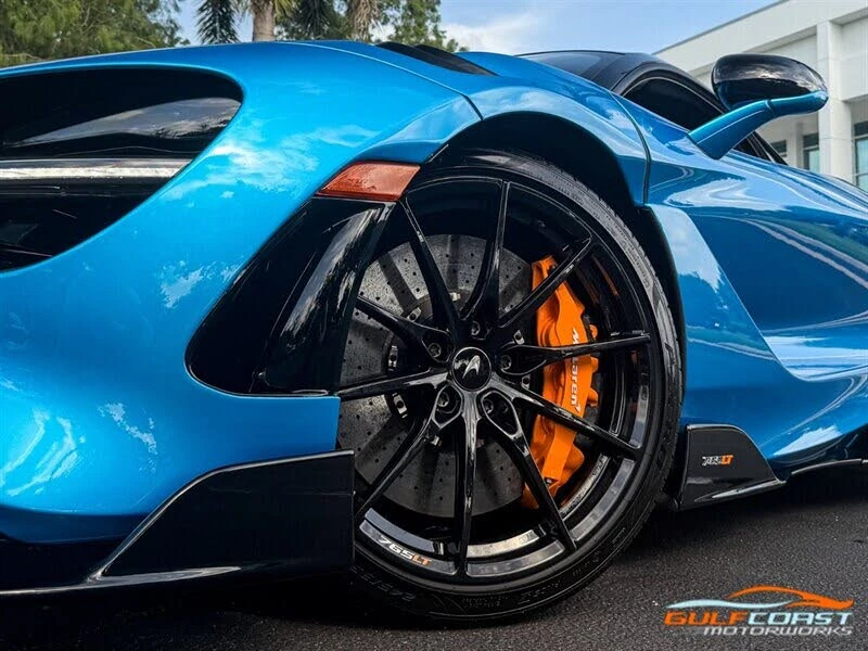 2021 McLaren 765LT - Image 13 of 31