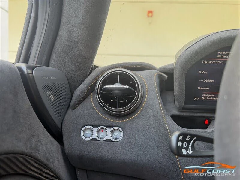 2021 McLaren 765LT - Image 22 of 31