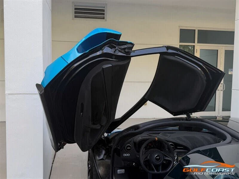 2021 McLaren 765LT - Image 28 of 31